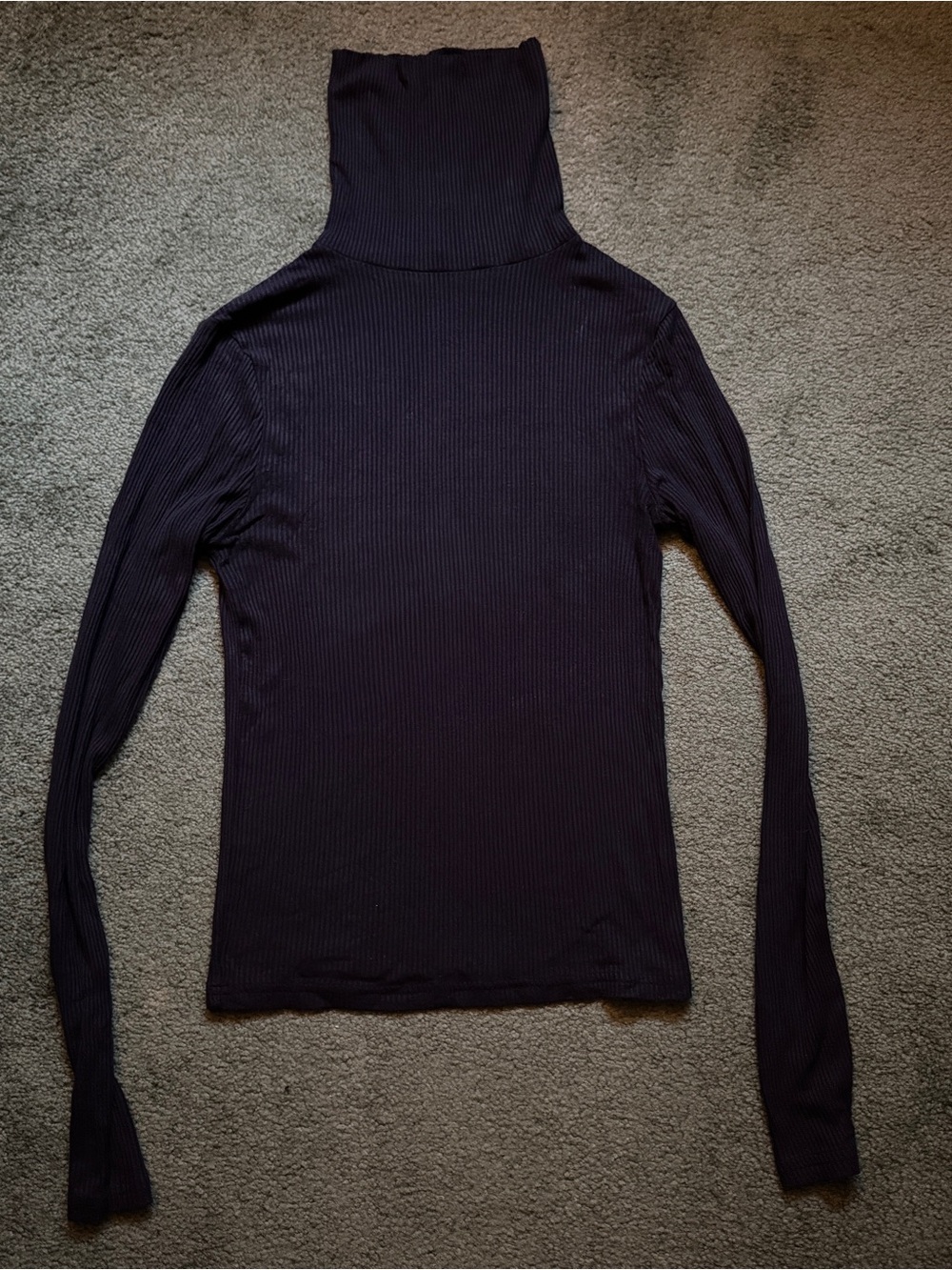 H&M Divided Black Ribbed Viscose Long Sleeve Turtleneck Top - Size Small